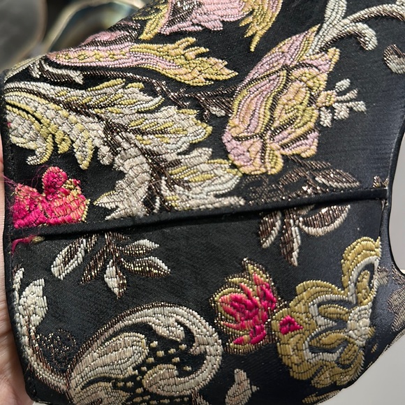 SAM EDELMAN Black Floral Embroidered Kinzey Round Toe Cone Heel Booties 7.5 - Picture 7 of 14